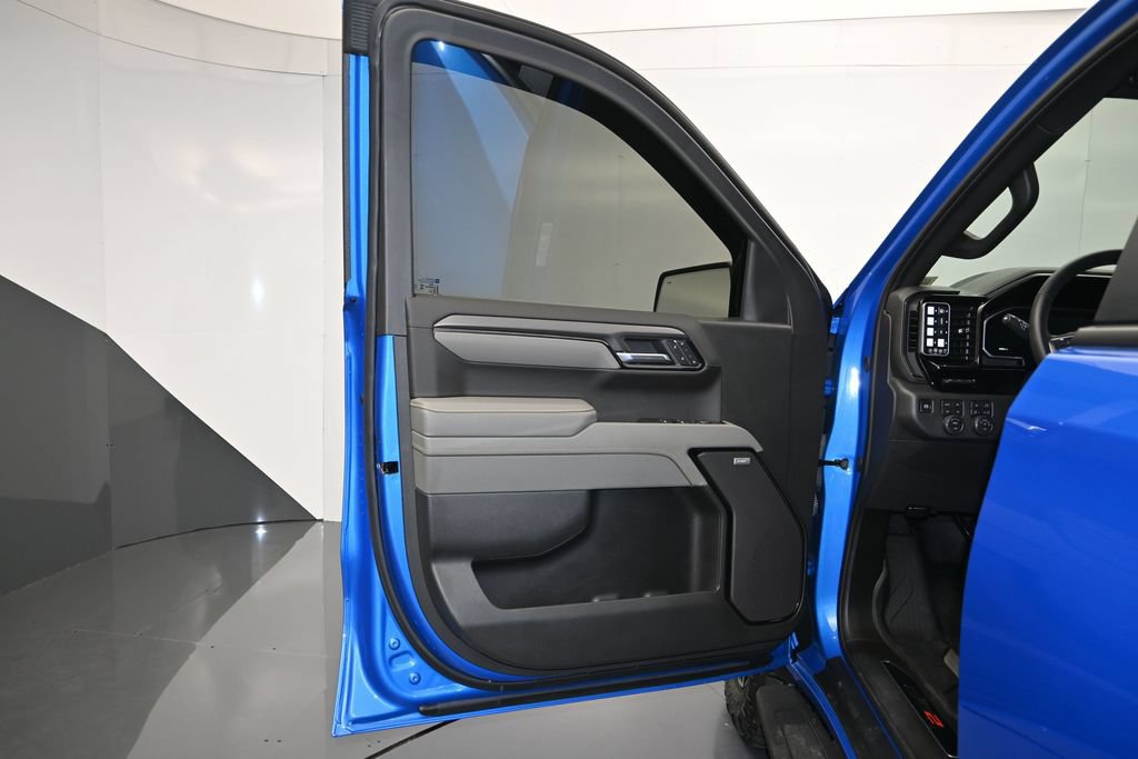 Used 2026 Chevrolet Silverado 1500 ZR2 AWD/4WD image 10