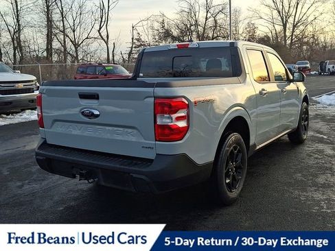 Certified 2022 Ford Maverick Lariat w/ Equipment Group 500A Standard image 11