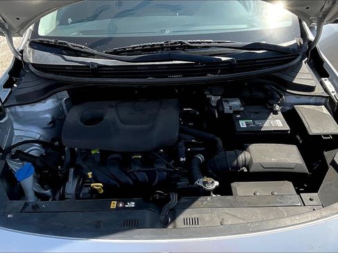 Used 2019 Kia Rio S image 10