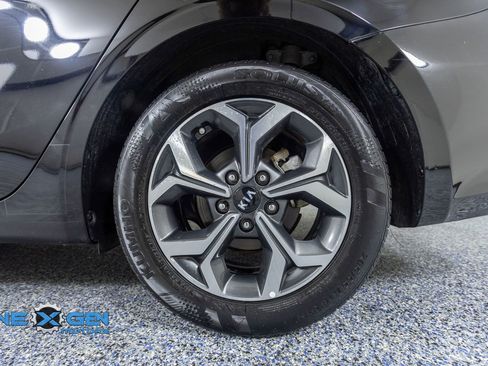 Used 2020 Kia Forte LXS image 46