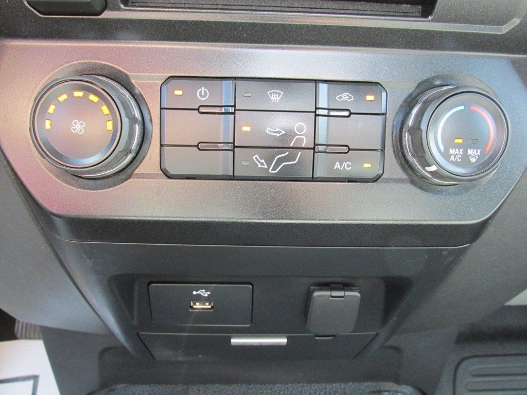 Used 2018 Ford F250 XL AWD/4WD image 10