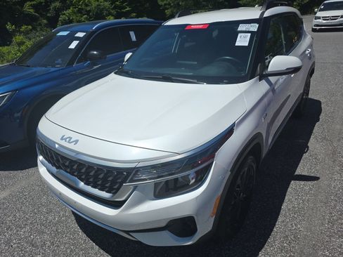 Used 2023 Kia Seltos Nightfall Edition AWD/4WD image 2