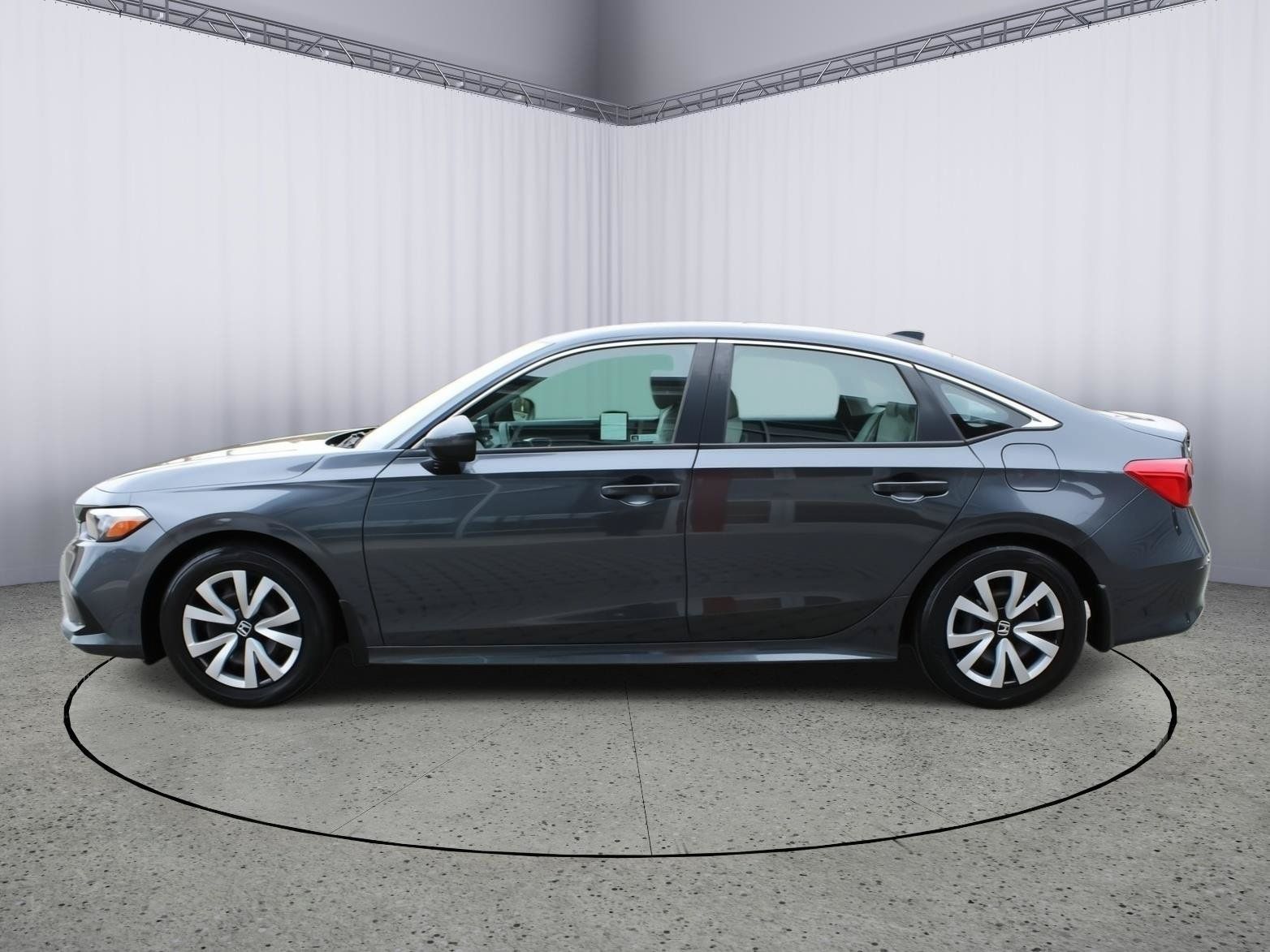 Used 2024 Honda Civic LX image 5