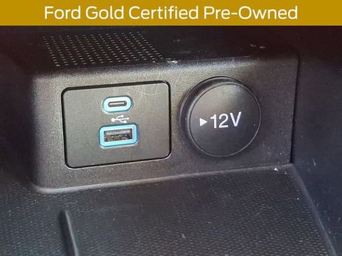 Used 2022 Ford Escape Titanium image 31