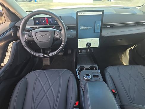 Used 2024 Ford Mustang Mach-E Select image 15
