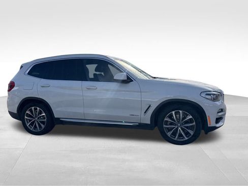 Used 2018 BMW X3 xDrive30i image 8