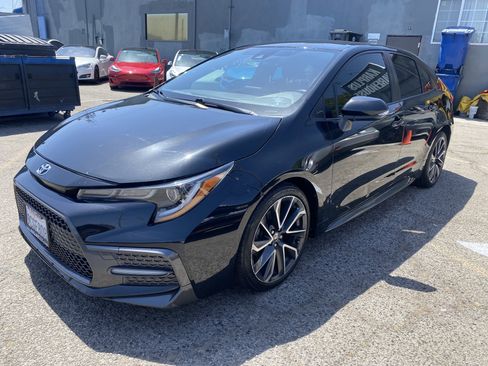 Used 2022 Toyota Corolla SE FWD image 2