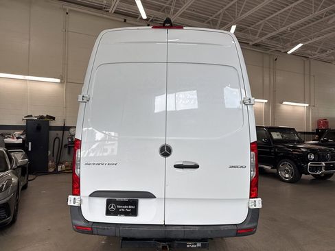 Used 2021 Mercedes-Benz Sprinter 3500 image 4