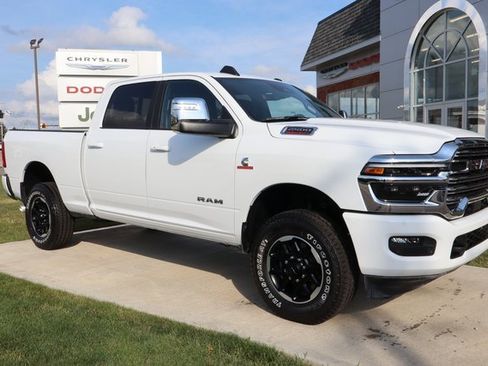 Used 2025 RAM 2500 Laramie image 3