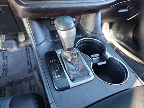 Used 2015 Toyota Highlander Plus image 15