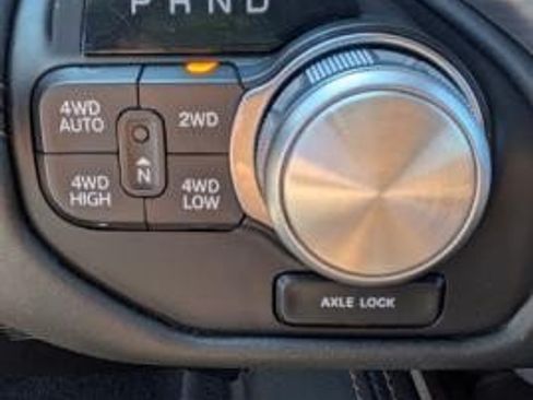 Used 2019 RAM 1500 Laramie Longhorn AWD/4WD image 12