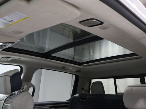 Used 2025 RAM 1500 Tungsten image 14