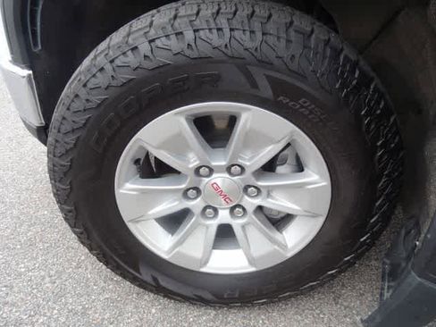 Used 2024 GMC Sierra 1500 SLE AWD/4WD image 33