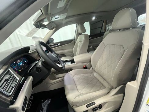 New 2026 Volkswagen Atlas SEL Premium R-Line image 10