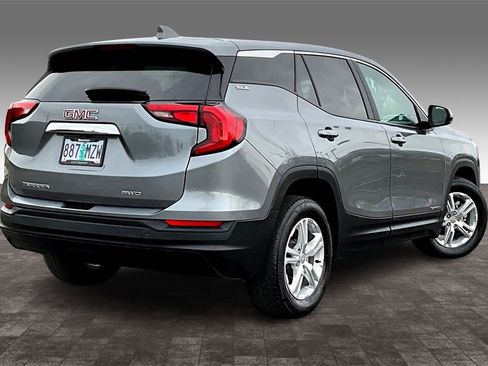 Used 2021 GMC Terrain SLE image 14