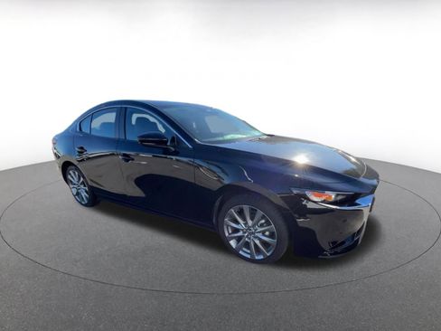 Used 2025 MAZDA MAZDA3 s image 2