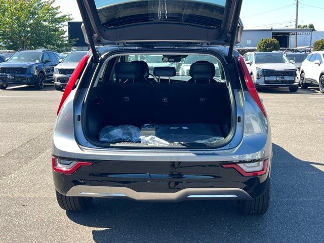 New 2026 Kia Niro Wave w/ Wave Preserve Package FWD image 10