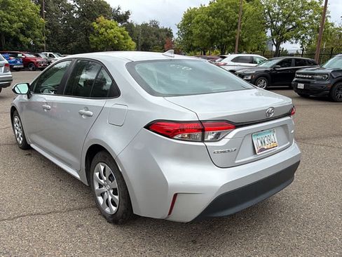 Used 2024 Toyota Corolla LE FWD image 7