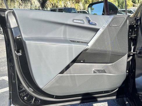 New 2026 BMW iX xDrive60 w/ M Sport Package image 19