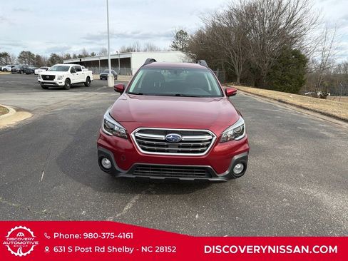 Used 2018 Subaru Outback 2.5i Premium image 4