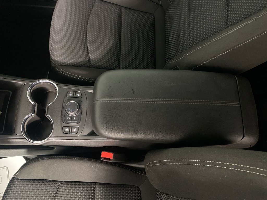 Certified 2024 GMC Terrain SLE w/ Driver Convenience Package AWD/4WD image 20