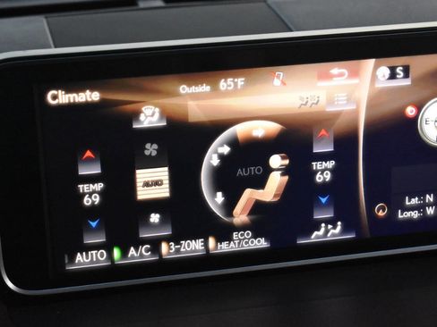 Used 2019 Lexus RX 450hL Base AWD 4dr SUV image 28