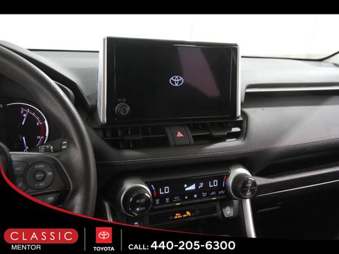 Certified 2024 Toyota RAV4 XLE AWD/4WD image 9