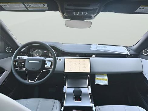 New 2026 Land Rover Range Rover Evoque S image 13
