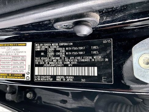 Used 2015 Toyota 4Runner SR5 AWD/4WD image 19
