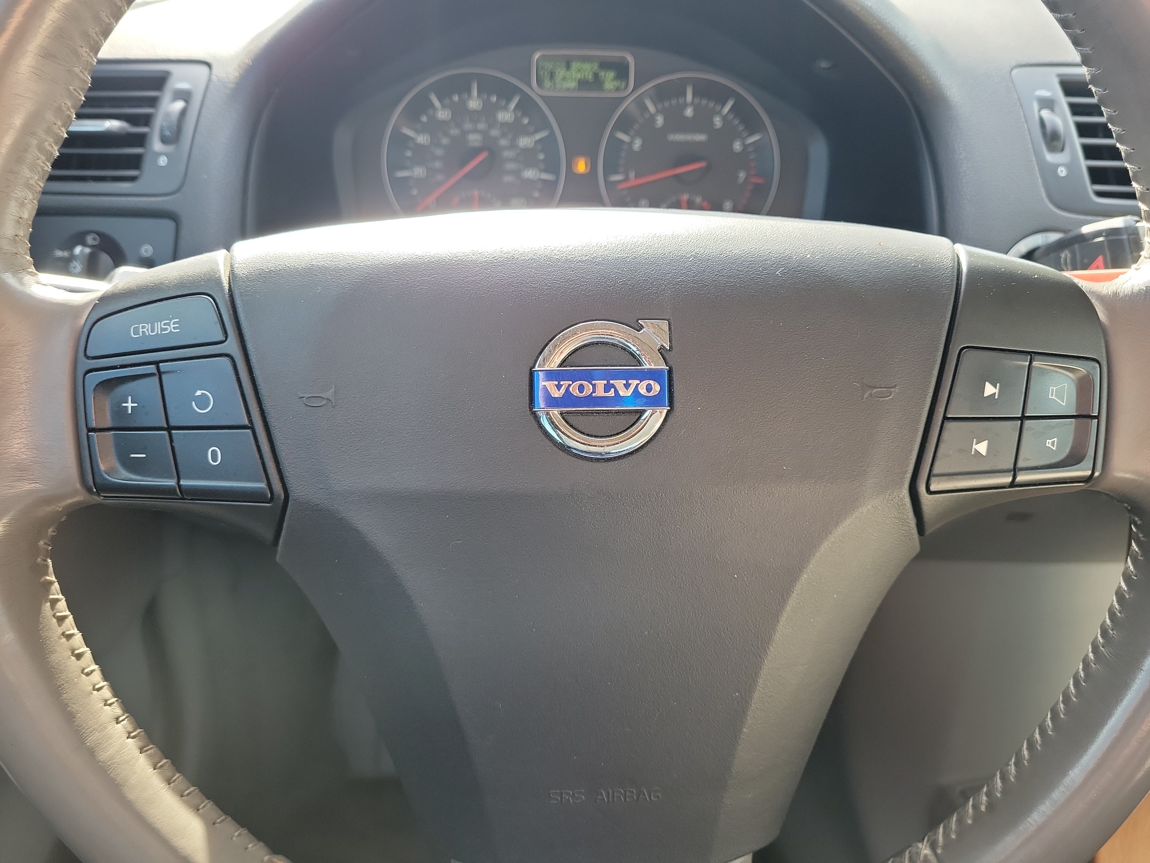 Used 2008 Volvo C70 T5 FWD image 25