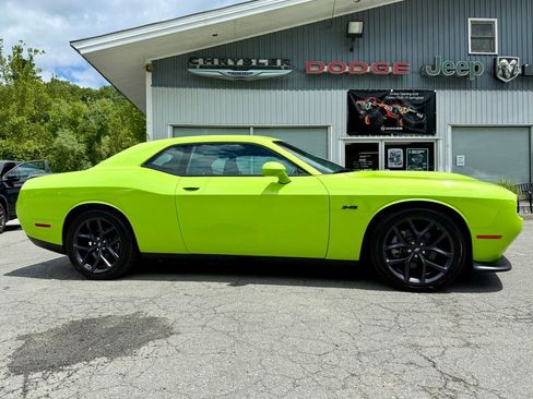 Used 2023 Dodge Challenger R/T w/ Blacktop Package image 1