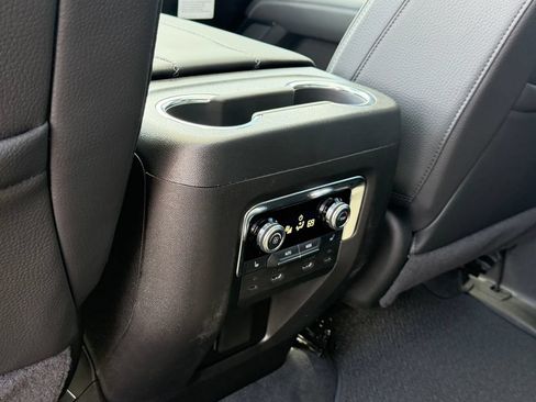 New 2026 GMC Yukon Denali w/ Advanced Technology Package AWD/4WD image 36