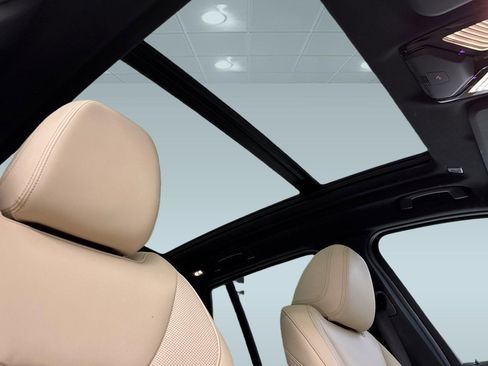 Used 2023 BMW X3 sDrive30i w/ Convenience Package image 17