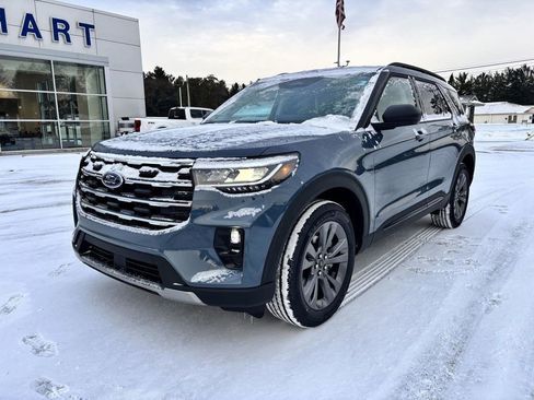 New 2026 Ford Explorer Active w/ Active Comfort Package image 7