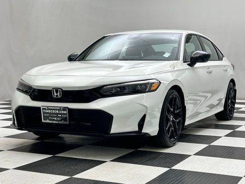 Used 2026 Honda Civic Sport image 4