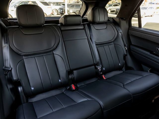 New 2025 Land Rover Range Rover Sport Autobiography AWD/4WD image 24