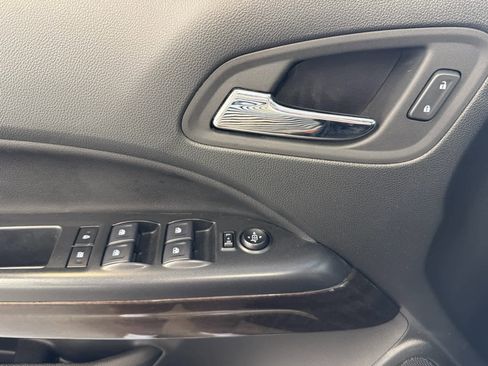 Certified 2022 GMC Canyon Elevation image 18