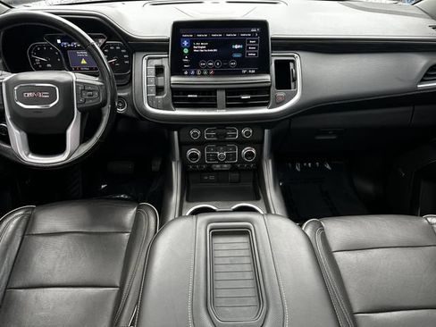 Used 2021 GMC Yukon XL SLT w/ SLT Luxury Plus Package AWD/4WD image 15