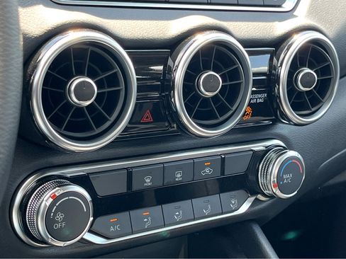 New 2025 Nissan Sentra S image 8