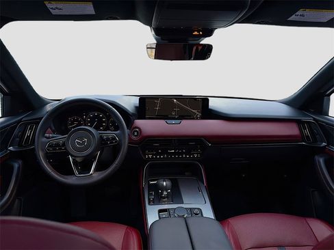 Used 2025 MAZDA CX-70 3.3 Turbo S w/ Premium Package image 27