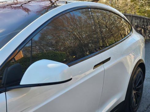 Used 2024 Tesla Model X Plaid image 22