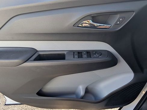 New 2027 Chevrolet Bolt LT w/ Comfort Package image 13
