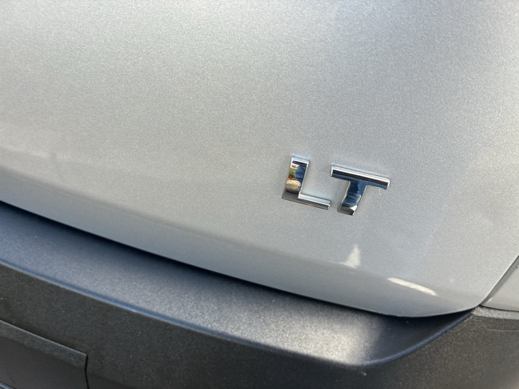 Used 2022 Chevrolet Traverse LT AWD/4WD image 12