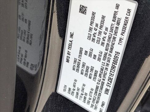 Used 2024 Tesla Model 3 Performance image 15