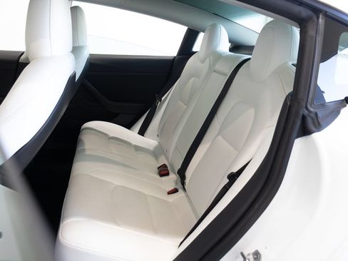 Used 2022 Tesla Model 3 Performance AWD/4WD image 18