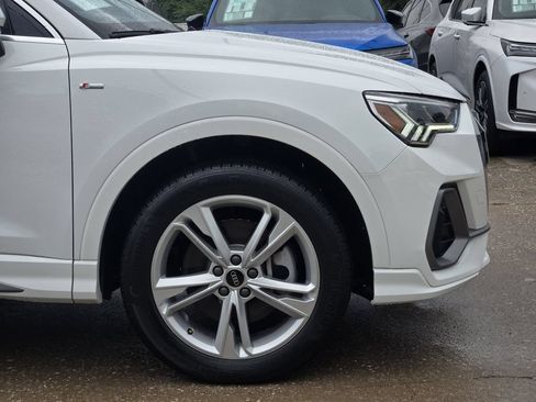 Certified 2023 Audi Q3 2.0T Premium Plus w/ Premium Plus Package AWD/4WD image 13