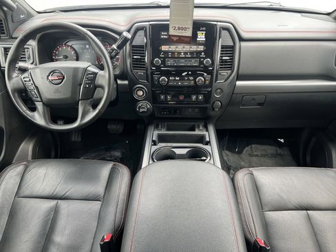 Used 2021 Nissan Titan PRO-4X w/ Pro-4x Convenience Package AWD/4WD image 2