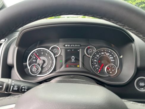 New 2026 RAM 1500 4x4 Crew Cab image 21