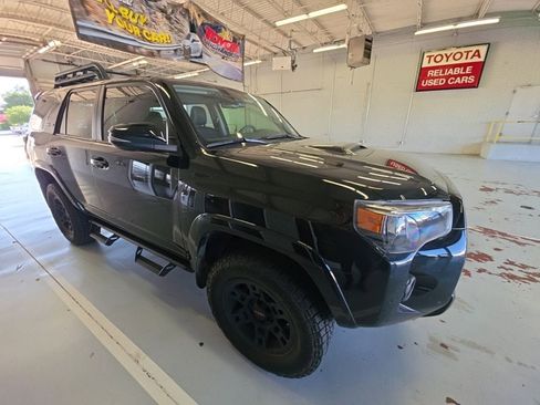 Used 2024 Toyota 4Runner TRD Pro AWD/4WD image 4