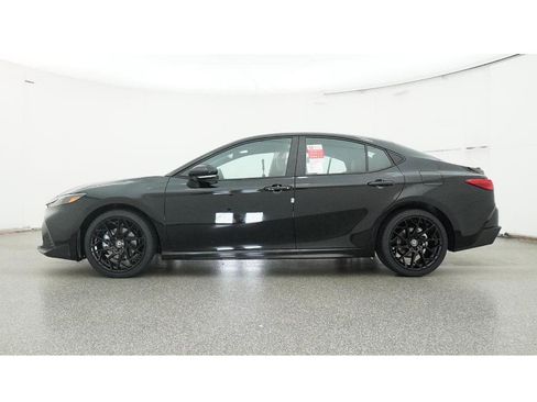 New 2026 Toyota Camry SE image 19